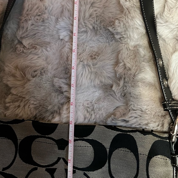 Coach Signature Black Canvas Bag - Picture 3 of 12